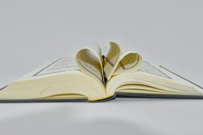 Известность не придет сама: Как нужно рекламировать собственную книгу в современном мире Thumbnail